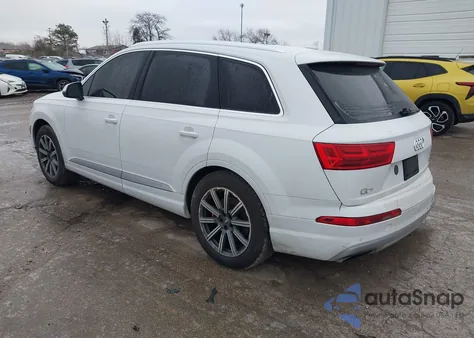 2017 Audi Q7 Premium Plus из США, поврежденный, VIN WA1LAAF72HD033374